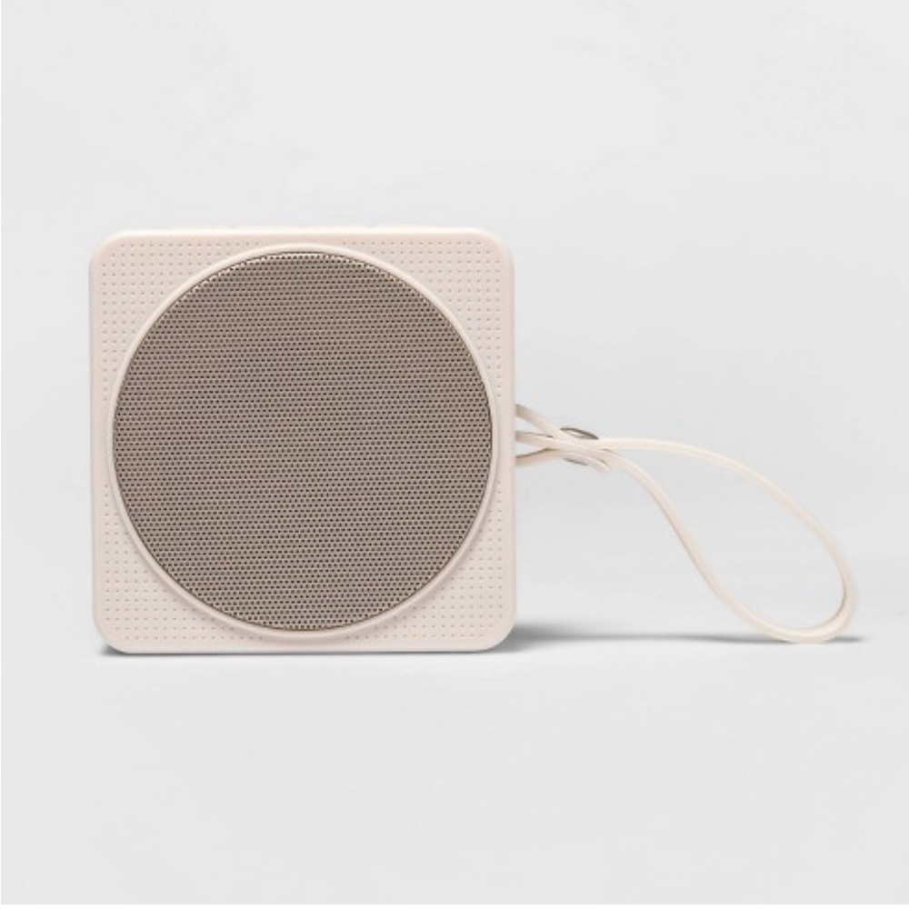 Small Portable Bluetooth Speaker with Loop
- heyday Stone White